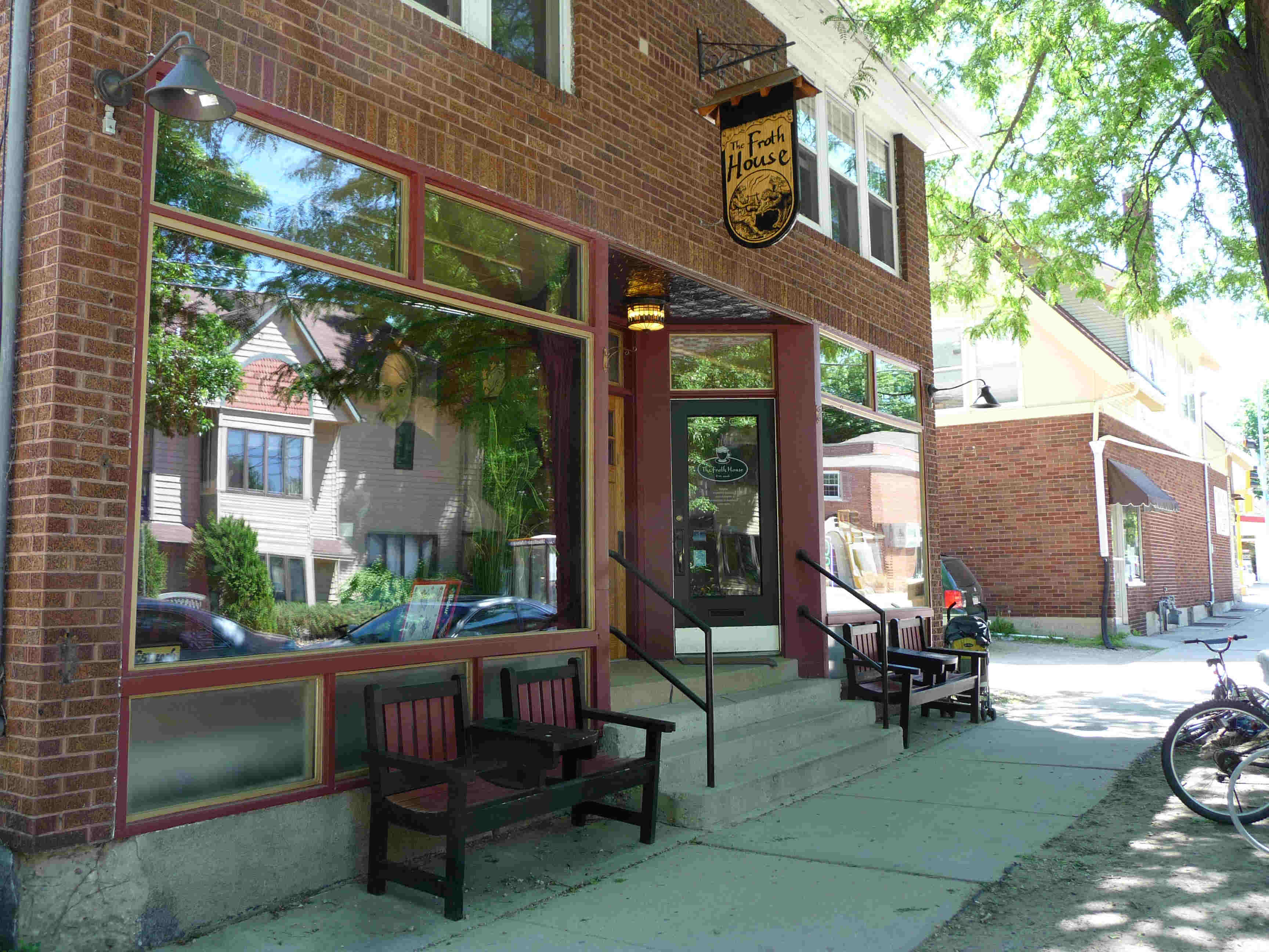 froth_house The front of Froth House; there is also a nice patio in the back